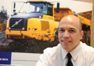 Samuel Albuquerque, gerente de marketing e venda de peças da Volvo CE Latin America