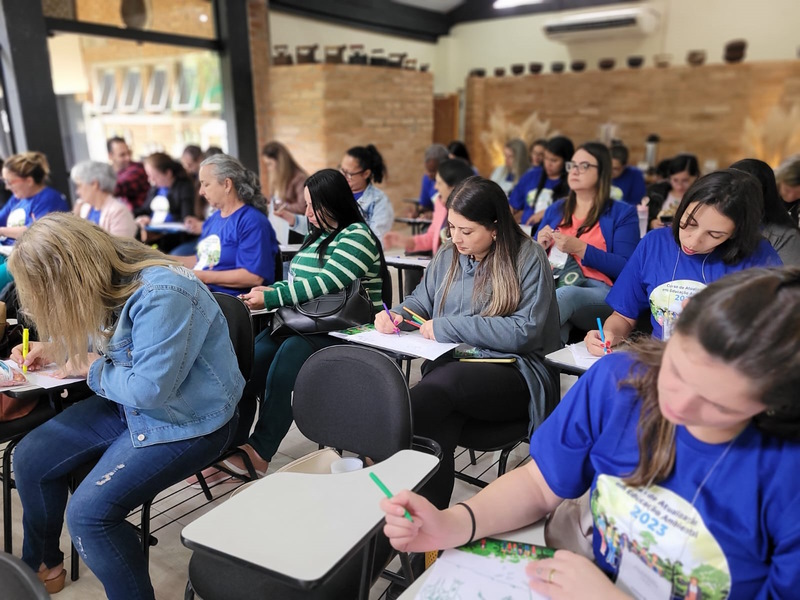 CURSO DE ATUALIZAÇÃO EM EDUCAÇÃO AMBIENTAL EM POÇOS DE CALDAS