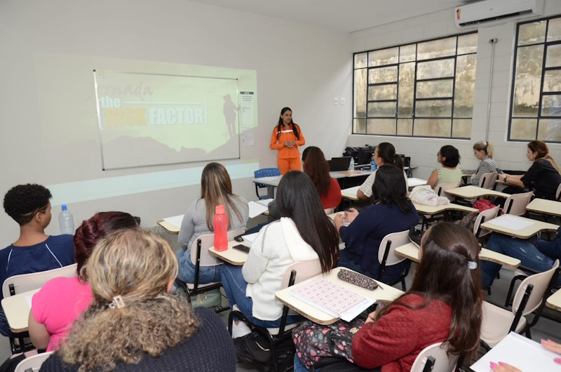 PROGRAMA DE QUALIFICAÇÃO PROFISSIONAL PARA MULHERES